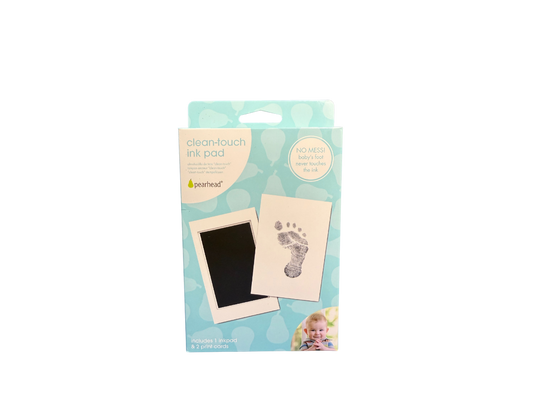 This ink pad achieves a highly detailed print of your little one’s hand or foot without ink ever getting on their skin! Absolutely no mess!