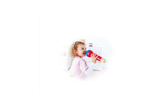Do you dream of being a famous singer? With the high quality, battery-free Mighty Echo Microphone, everyone can sing like a pop-star! This microphone encourages role playing, boosts creativity and music skills development.&nbsp;

Great for ages: 12 Months+