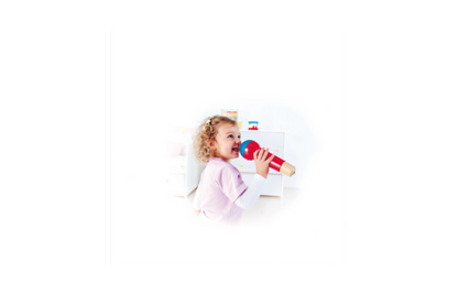 Do you dream of being a famous singer? With the high quality, battery-free Mighty Echo Microphone, everyone can sing like a pop-star! This microphone encourages role playing, boosts creativity and music skills development.&nbsp;

Great for ages: 12 Months+