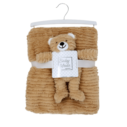 Tan Ridge plush bear with blanket on display.

-100% Polyester

-Blanket: 30" x 36"

-Toy sits 6" high