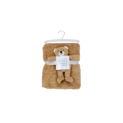 Tan Ridge plush bear with blanket on display.

-100% Polyester

-Blanket: 30" x 36"

-Toy sits 6" high